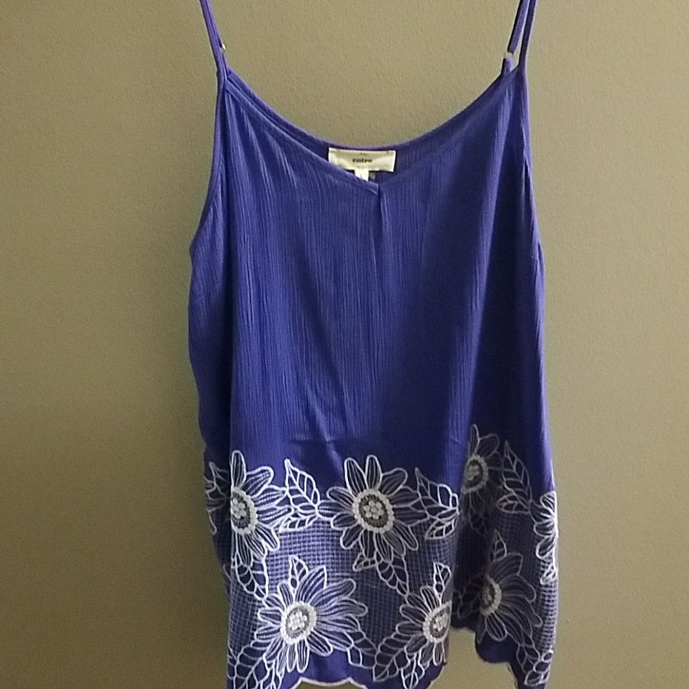 Entro blue and white floral tank top.